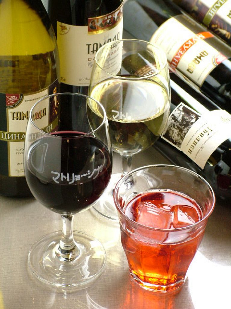ワイン発祥の地グルジア産ワインを楽しめます♪