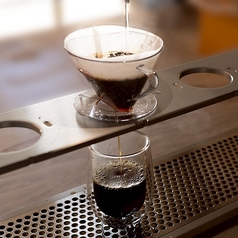 香り豊かな挽きたてコーヒー