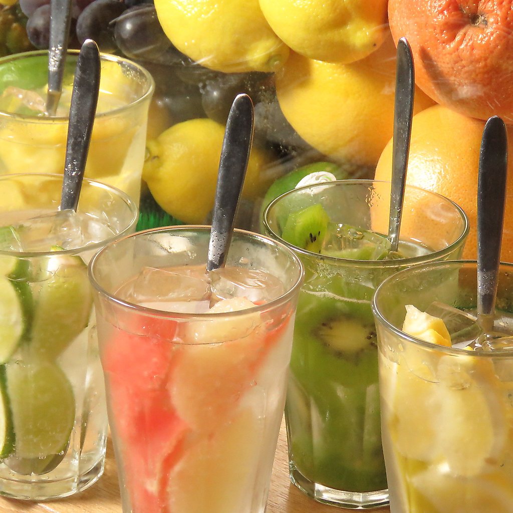 京都駅徒歩2分！！肉野菜巻き串がオススメ☆宴会コース多数！30名様から貸切も対応いたします！