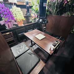 最大4名様までお座りいただける、通路側のテーブル席です。