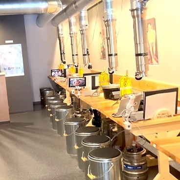 焼肉ホルモン YA SAN 苫小牧本店の雰囲気1