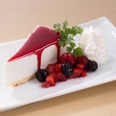 女性がもらって思わず笑顔になってしまう素敵なスイーツが盛りだくさん♪デザートも色々ご用意ありますので、いつでもお楽しみいただけます！老若男女を問わず美味しく味わっていただけるメニューばかりです♪