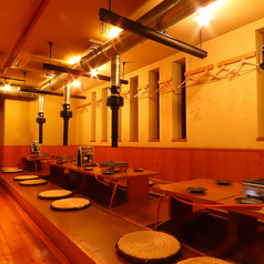 最大22名様までご利用いただける掘りごたつ席です!人数に合わせてお席を繋げて変更することが可能なので、忘年会などの大人数での各種宴会にも柔軟に対応いたします◎