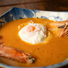 CHUPE DE CAMARONES エビと大粒コーンの濃厚チャウダースープ