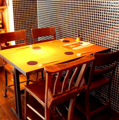 テーブル席(４人)