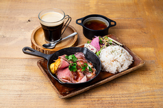 【カフェプレート】ローストビーフ♪ライス・サラダ・スープ・ドリンク付き(14時30分~19時LO)