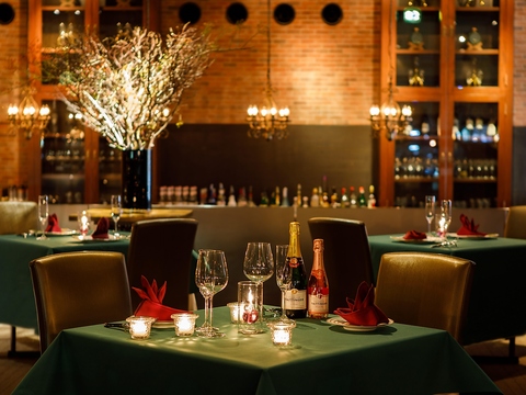 少し贅沢なお食事や宴会などの利用に最適です。