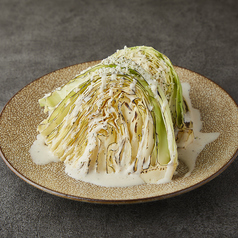 焼きキャベツのシーザーステーキ