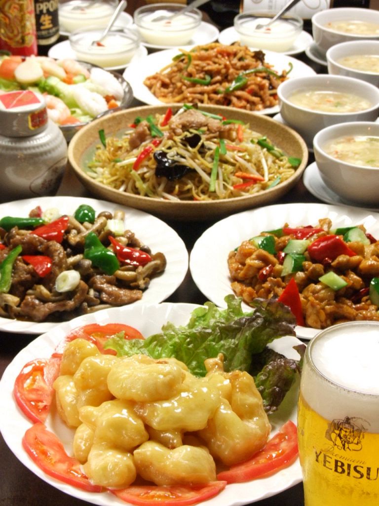 各種宴会に最適☆ボリューム満点な宴会コースはお腹もいっぱいになれます！