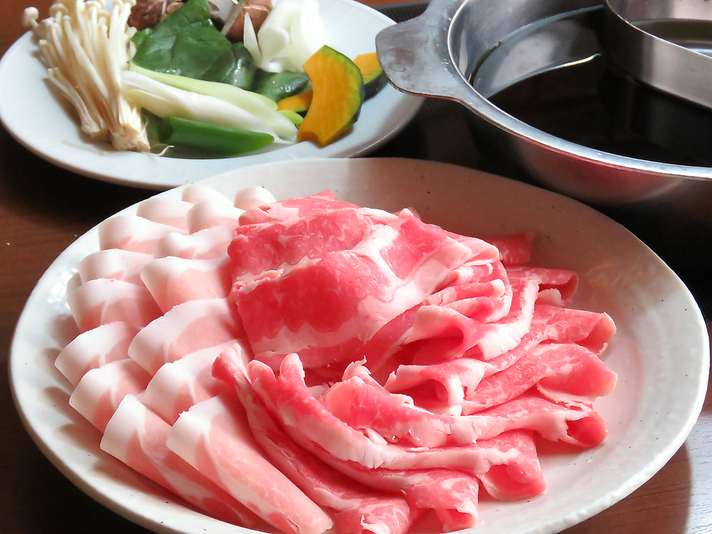 ランチタイムでも食べ放題がご利用いただけます！メニューも豊富で、さらに楽しい時間を過ごせます♪