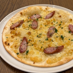 道産とうもろこしとソーセージのピッツァ