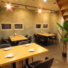 テーブル席完備！少人数のプライベート利用も大歓迎☆