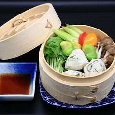 九条葱と鶏つくねの蒸籠蒸し