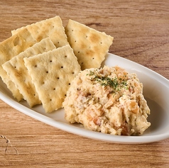 スモークサーモンとのタルタル