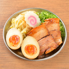 ラーメンの上のやつ