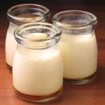 大人気の手作りプリン♪優しい甘さと滑らかな舌触りは〆に食べれば幸せな気持ちに包まれます◎