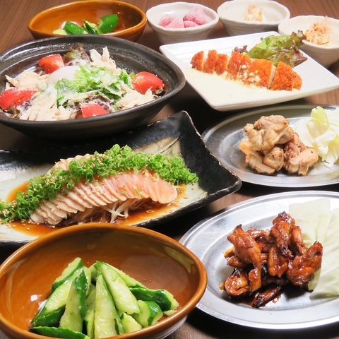 串に刺さない焼き鳥「名物バラ焼」を堪能！仕事終わりの飲みも◎単品飲み放題もあり