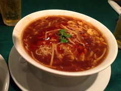 酢と胡椒のスープ麺（酸辣湯麺）