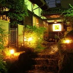 趣のある純和風のしっとりとした雰囲気は好評いただいております。ご来店お待ちしております。