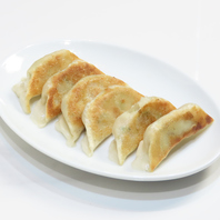 ドリンクもフードもコスパ◎宴会やお食事利用にも