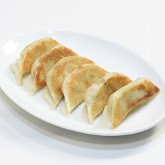 ドリンクもフードもコスパ◎宴会やお食事利用にも