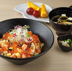 サーモンとイクラの親子丼セット