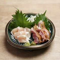 鶏刺し2種盛り合わせ