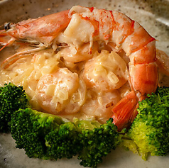 CAMARONES AL AJILLO エビのガーリックソテーホワイトクリームソース