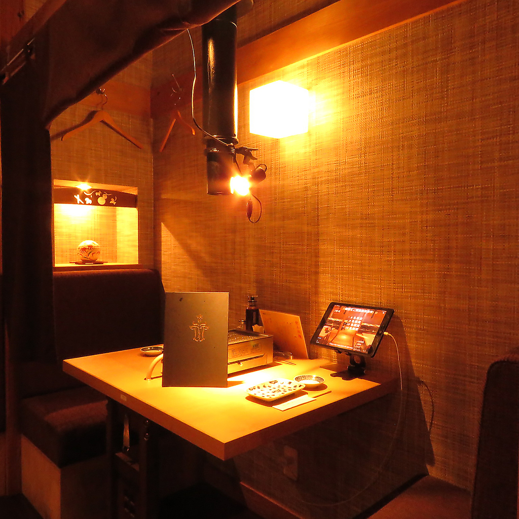 黒毛和牛や生肉を使用した逸品料理など『もう食えません！』となるまでお出しする喰切スタイル