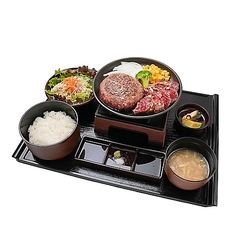 ［国産牛・和牛100%］とろけるハンバーグとステーキコンボ御膳 Mサイズ