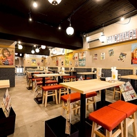 ワイワイ・ガヤガヤ感溢れる大衆レトロ酒場