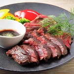 赤ワインとの相性◎産地にこだわったステーキはお肉本来の旨味をご堪能いただけます♪