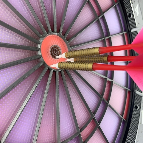 新開地の楽しいダーツバー