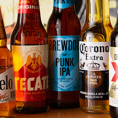 貸切だから安心！世界のお酒や肉料理が楽しめるバル♪の写真