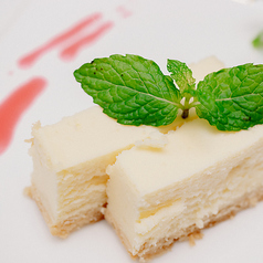 本日のケーキ（お好みアイスを添えて）