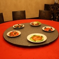 円卓を囲む10人までの個室！ご家族のお祝いごとに美味しい中華でお楽しみくださいませ。