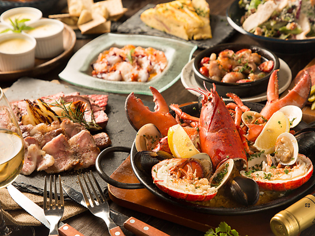 具沢山魚介のパエリア