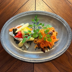 自家製野菜のピクルスとキャロットラぺ