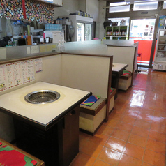 焼肉ハウス八百亭の雰囲気2