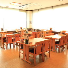 【テーブル席：4×5】