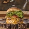 料理メニュー写真&nbsp;ビアチーズバーガー
