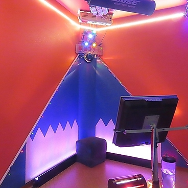 カラオケBAR ３７-スリーセブン-の雰囲気1