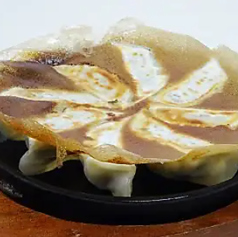 羽根付き餃子