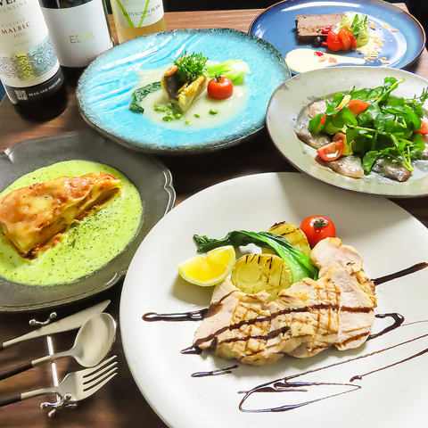 旬の食材を使い、気取らず、どこか親しみのある一皿を