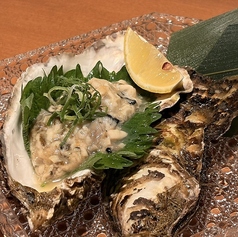 市場直送の鮮魚を活かした彩り豊かな逸品料理