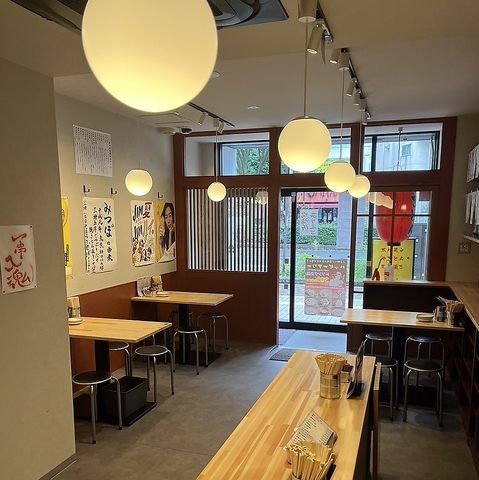 【富山駅にオープン！】サク飲み大歓迎◎気軽にフラッと立ち寄れる店「みつぼ」