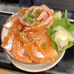 魚沼 深雪マス丼