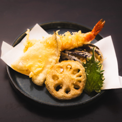 【揚げたてサクサク天ぷら】の写真