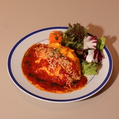 トマトとモッツァレラチーズのオムライス(スタンダード/ハンバーグトッピング)