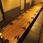 最大25名までの宴会に対応できる掘りごたつ席もご用意！